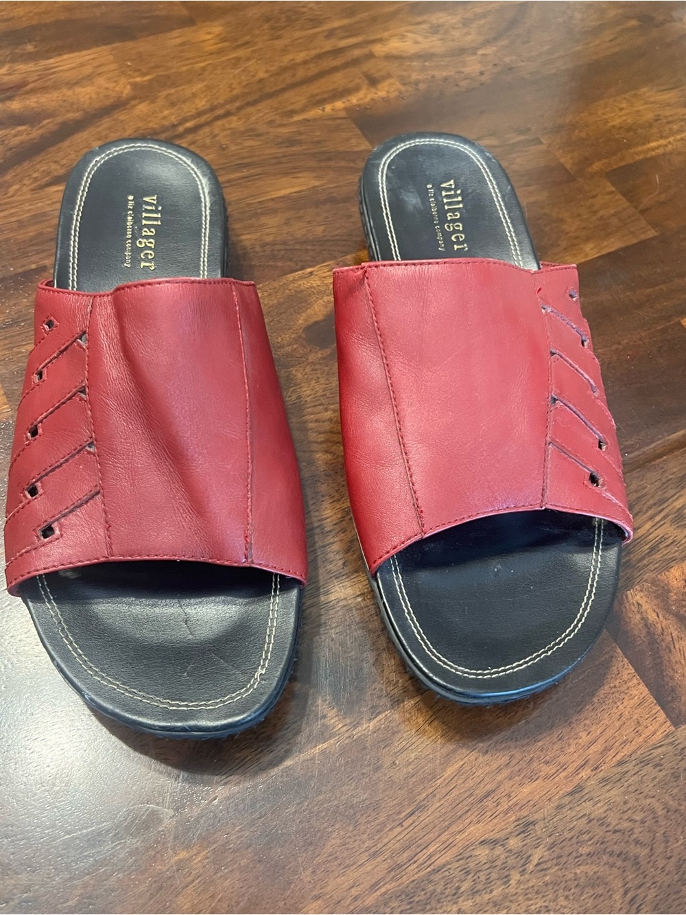 Villager Red Black Leather Cut-Out Slide Sandals Straps Women's Size 8.5